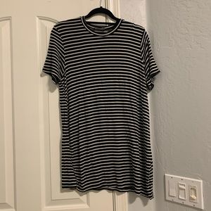 Brandy Melville T-shirt Dress